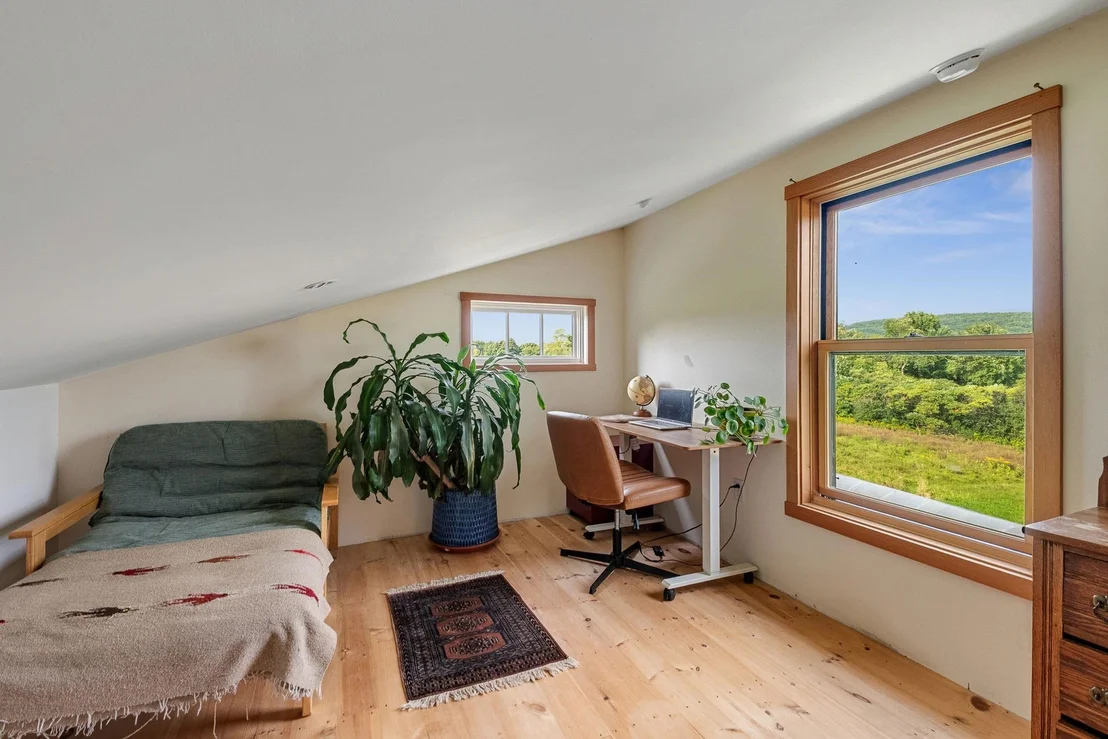 Photo of 2944 Shellhouse Mountain