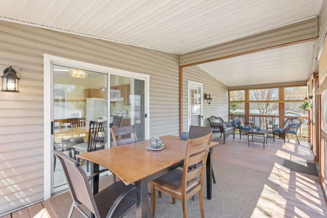 Photo of 5 Dockside
