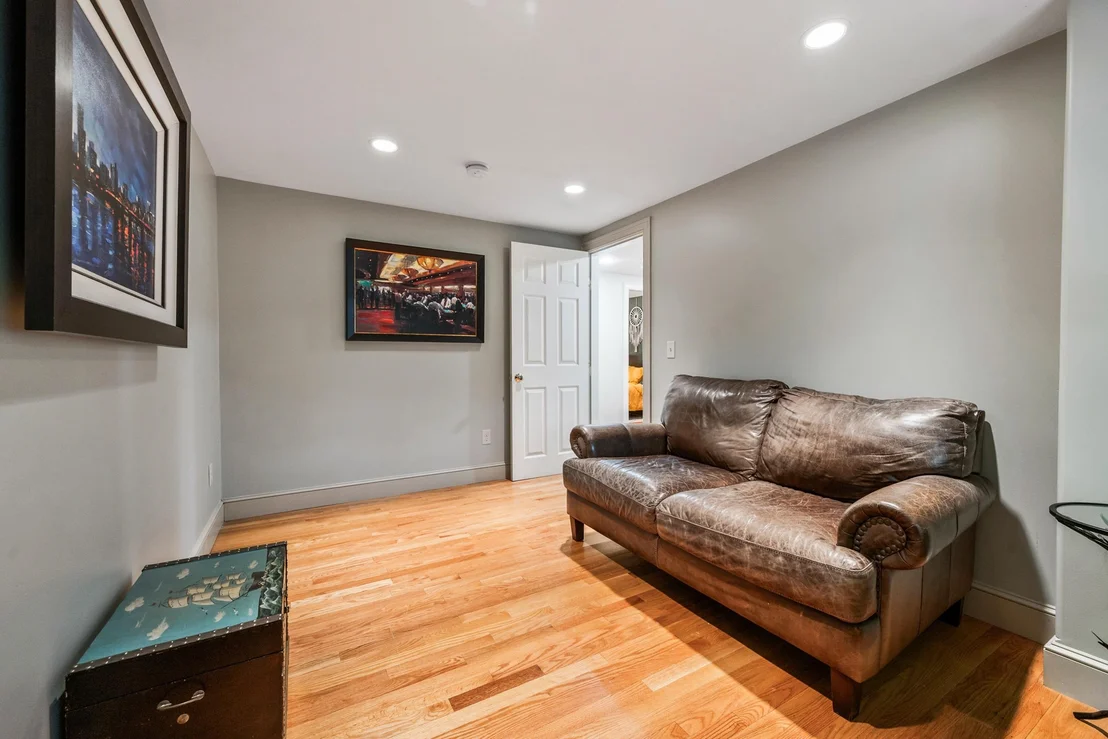Photo of 11 Vista