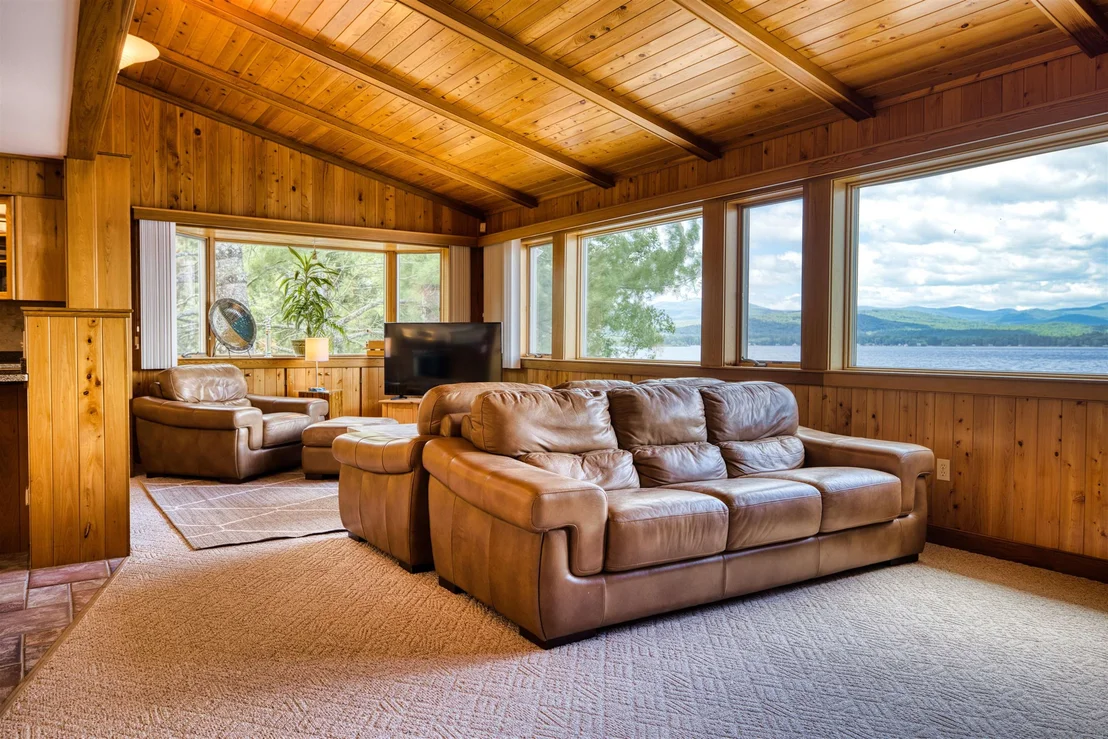 Photo of 52 Long Sands