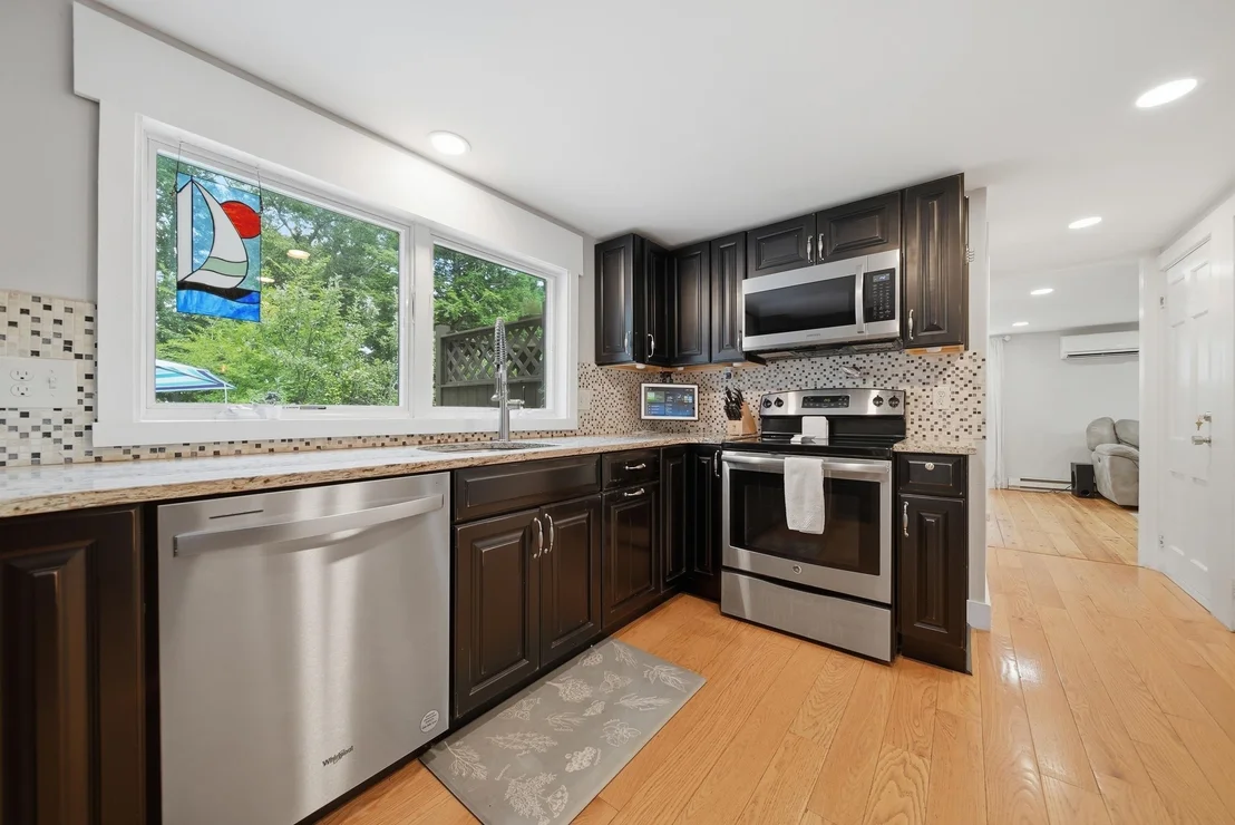 Photo of 27 Baker