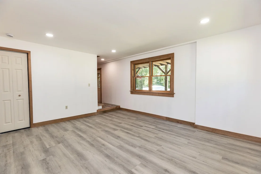 Photo of 75 Walpole Valley