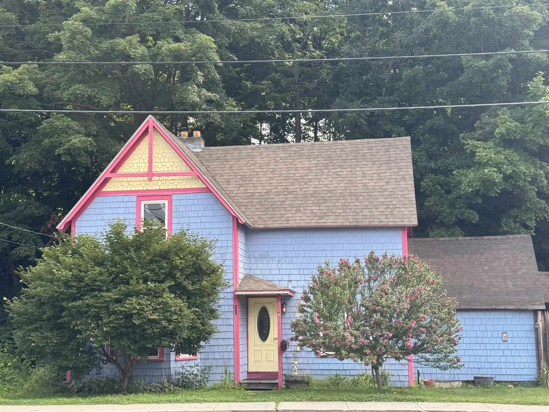 Photo of 23 Williams