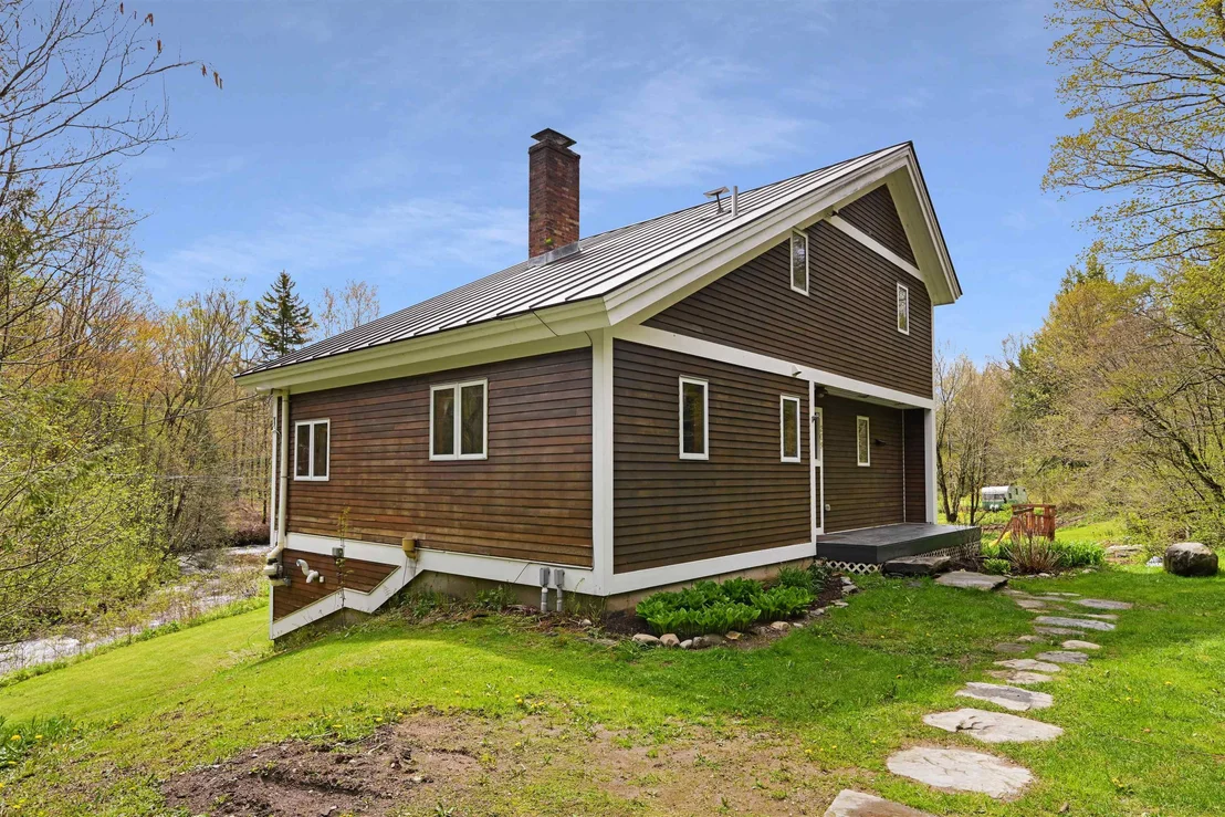 Photo of 209 County Farm