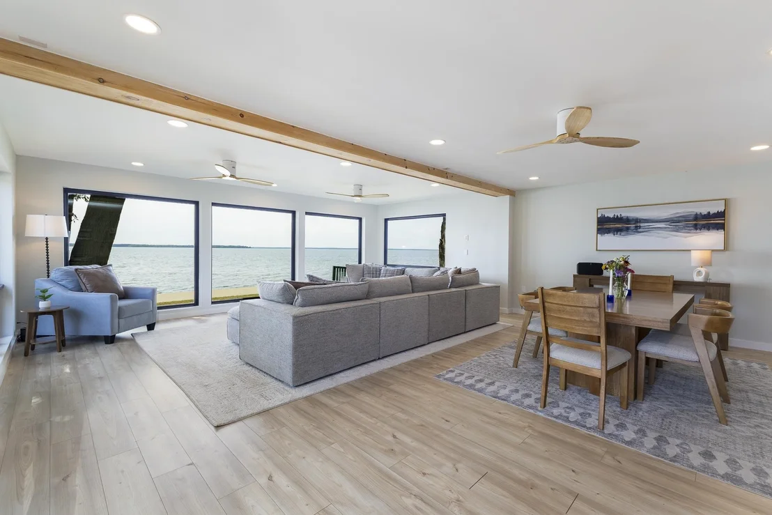 Photo of 502 Duck Point