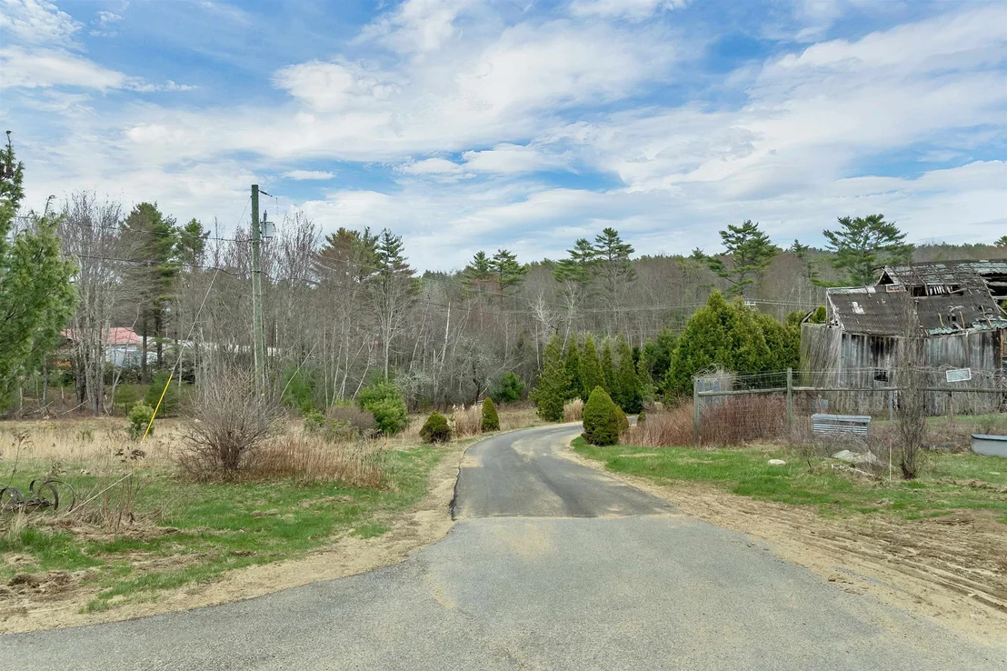 Photo of 44 Suncook Valley