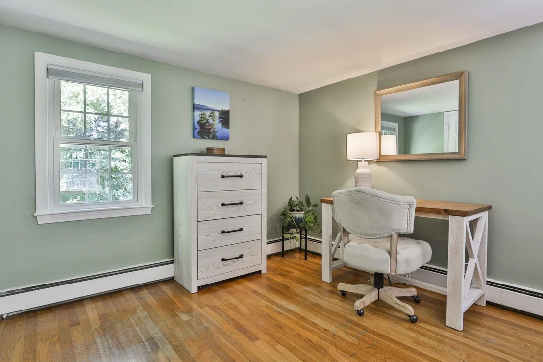 Photo of 24 Beaver Brook