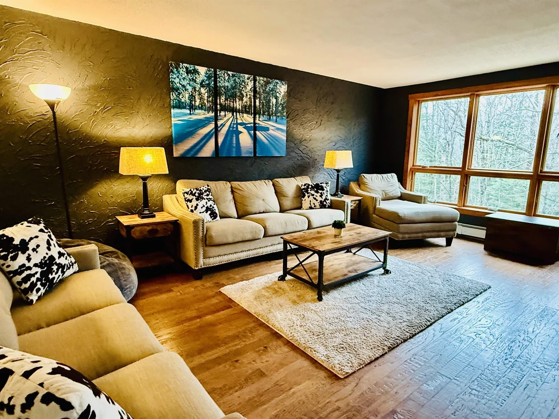 Photo of Unit 7 at 6D White Oaks