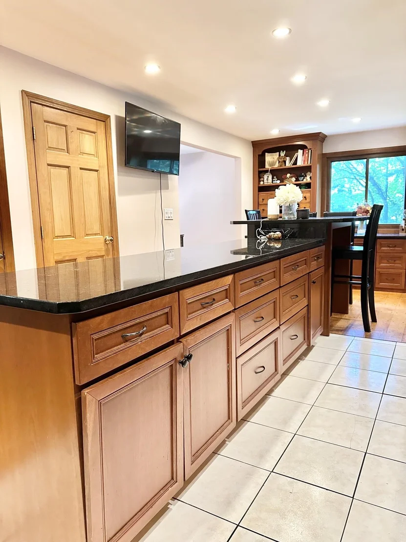 Photo of 533 Black Brook