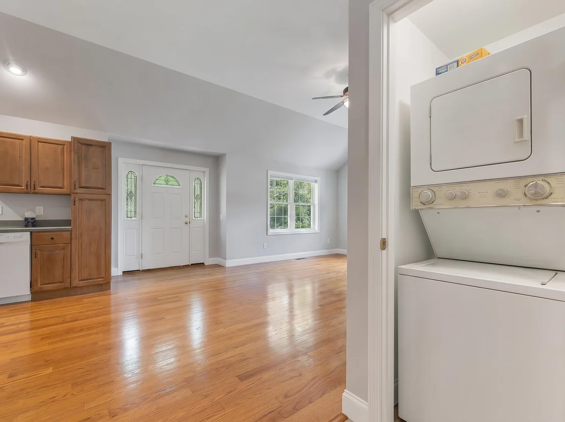 Photo of 11 Burnham