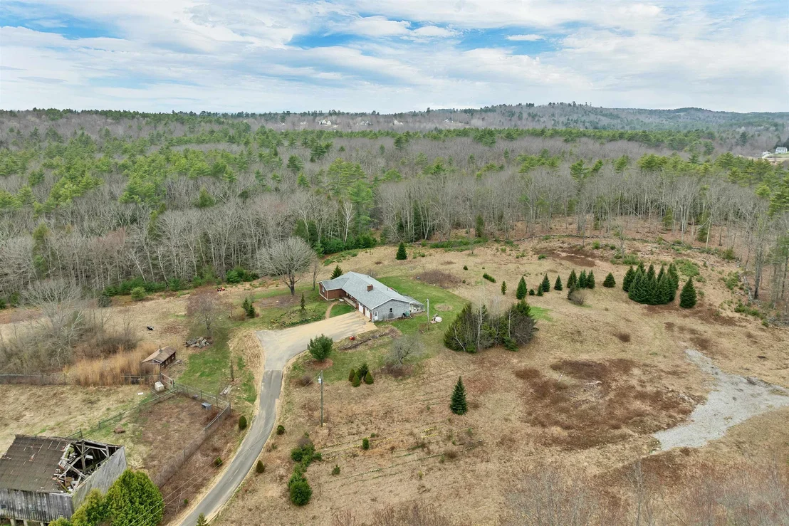 Photo of 44 Suncook Valley