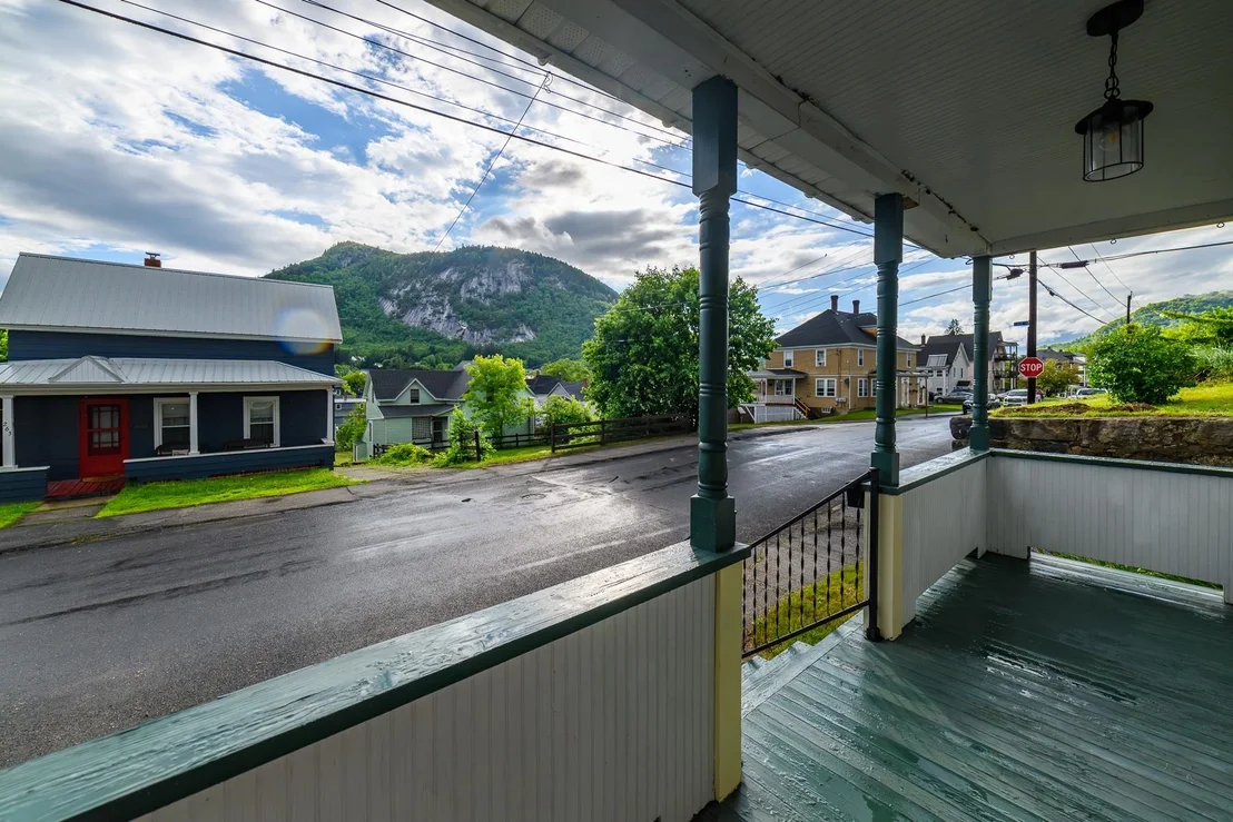 Photo of 266 Madison