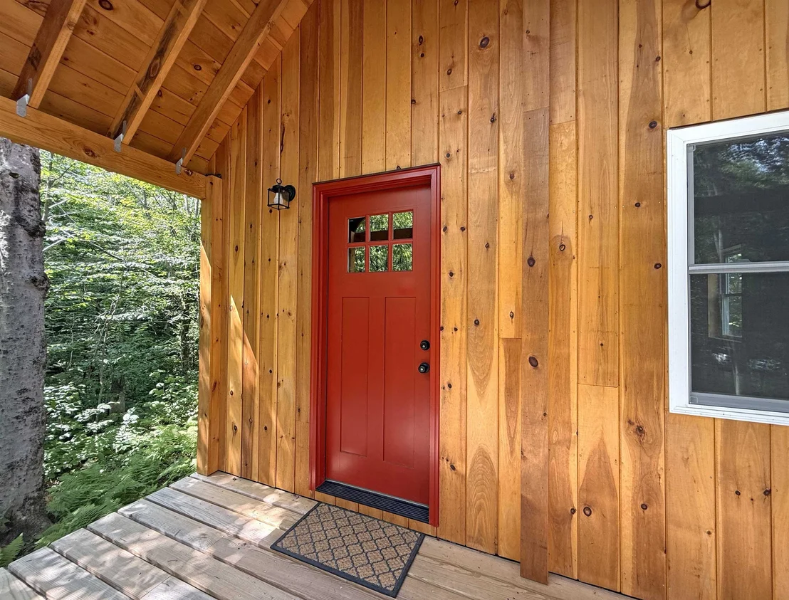 Photo of 564 Eagles Nest