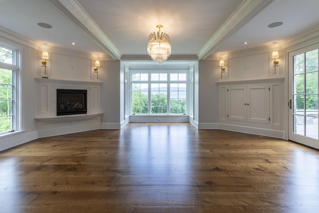 Photo of 551 West Fields
