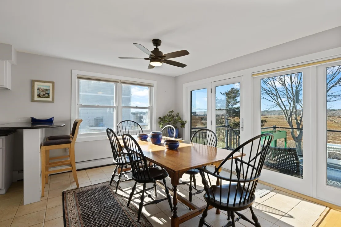 Photo of 1643 Ocean