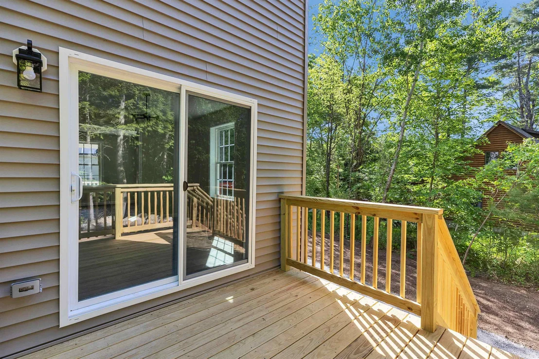 Photo of 32 Deerpoint