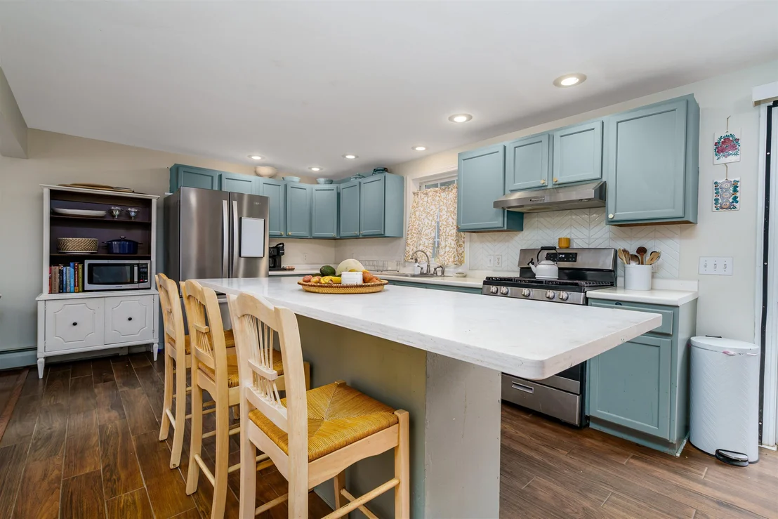 Photo of 37 Tamarack