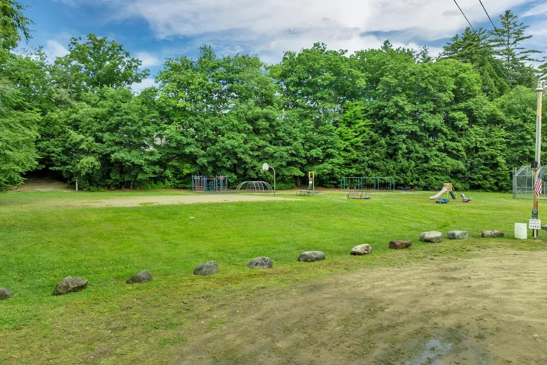 Photo of 12 Mountain View