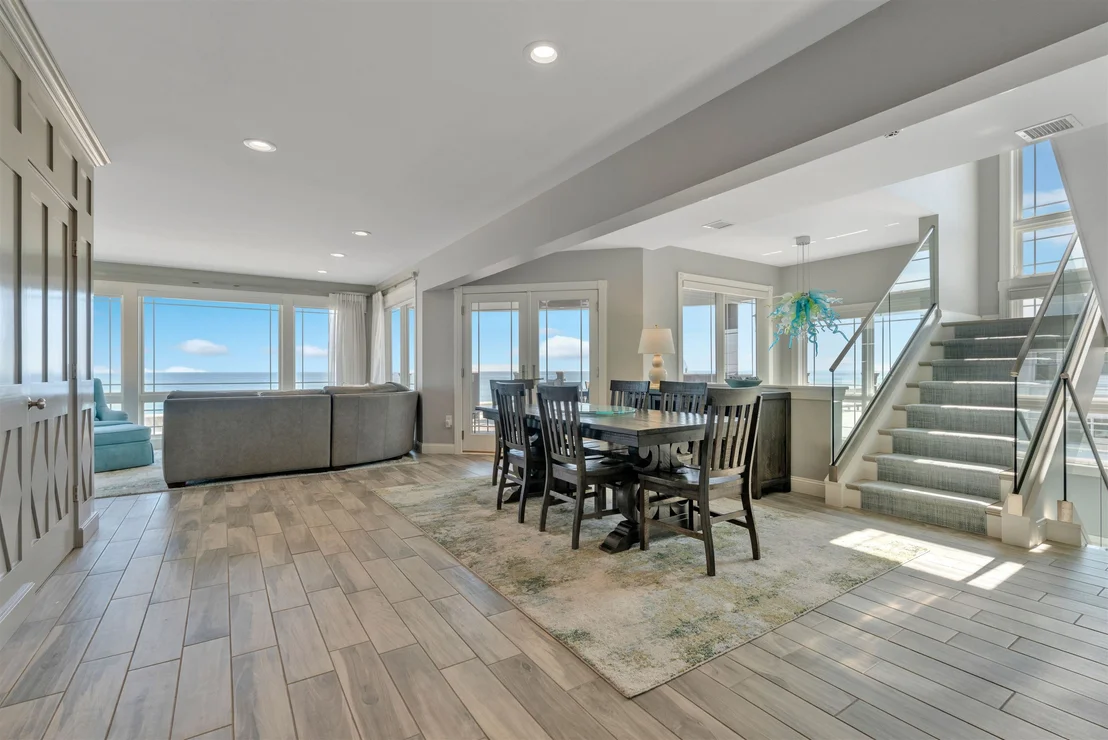 Photo of 741 Ocean