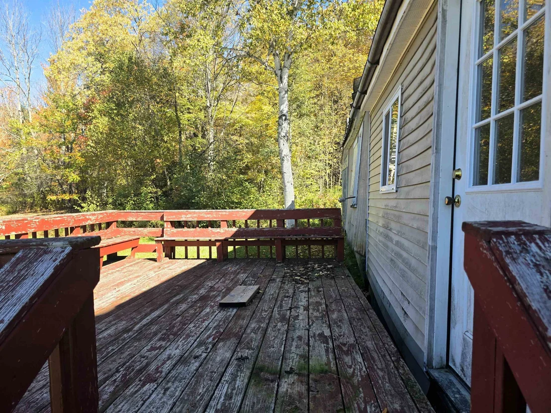 Photo of 360 Pond Hill
