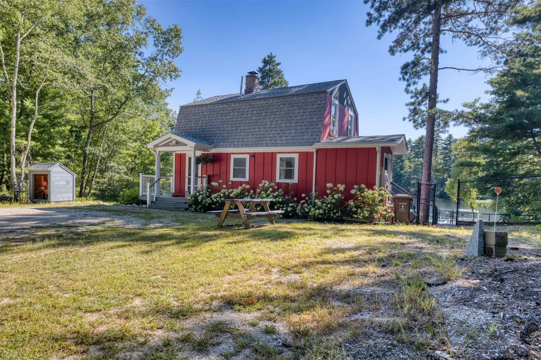 Photo of 72 Ridge