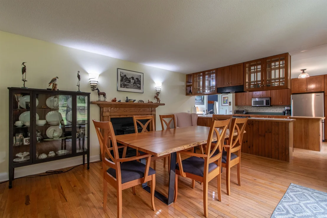 Photo of 388 Dolloff Pond