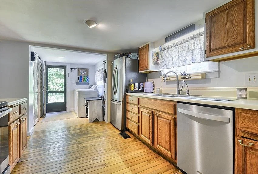 Photo of 552 Valley