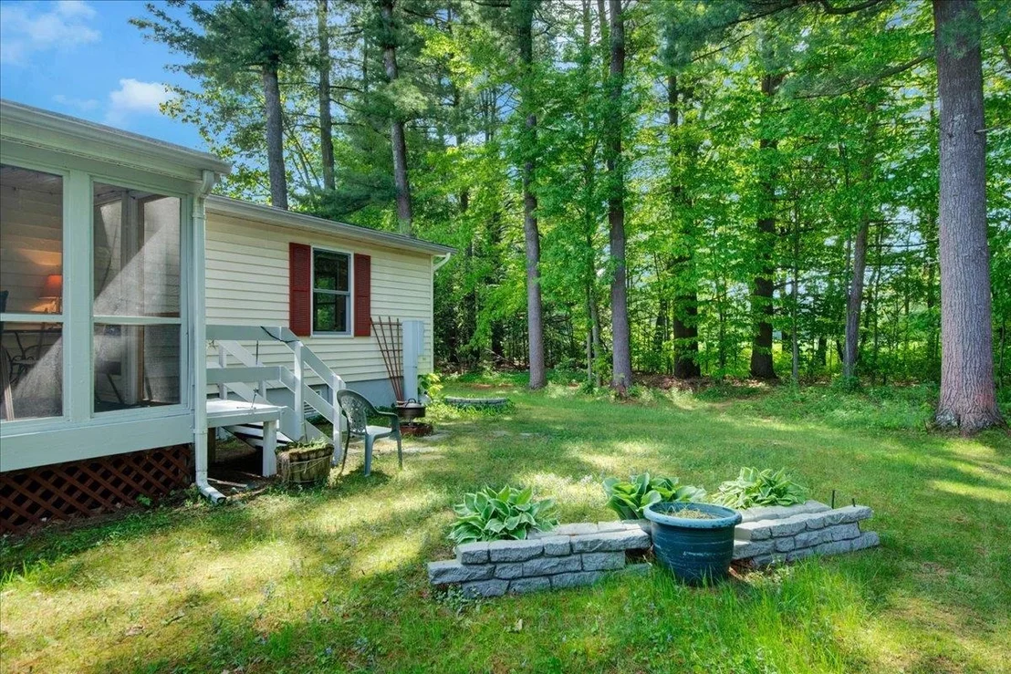 Photo of 107 Williston Woods