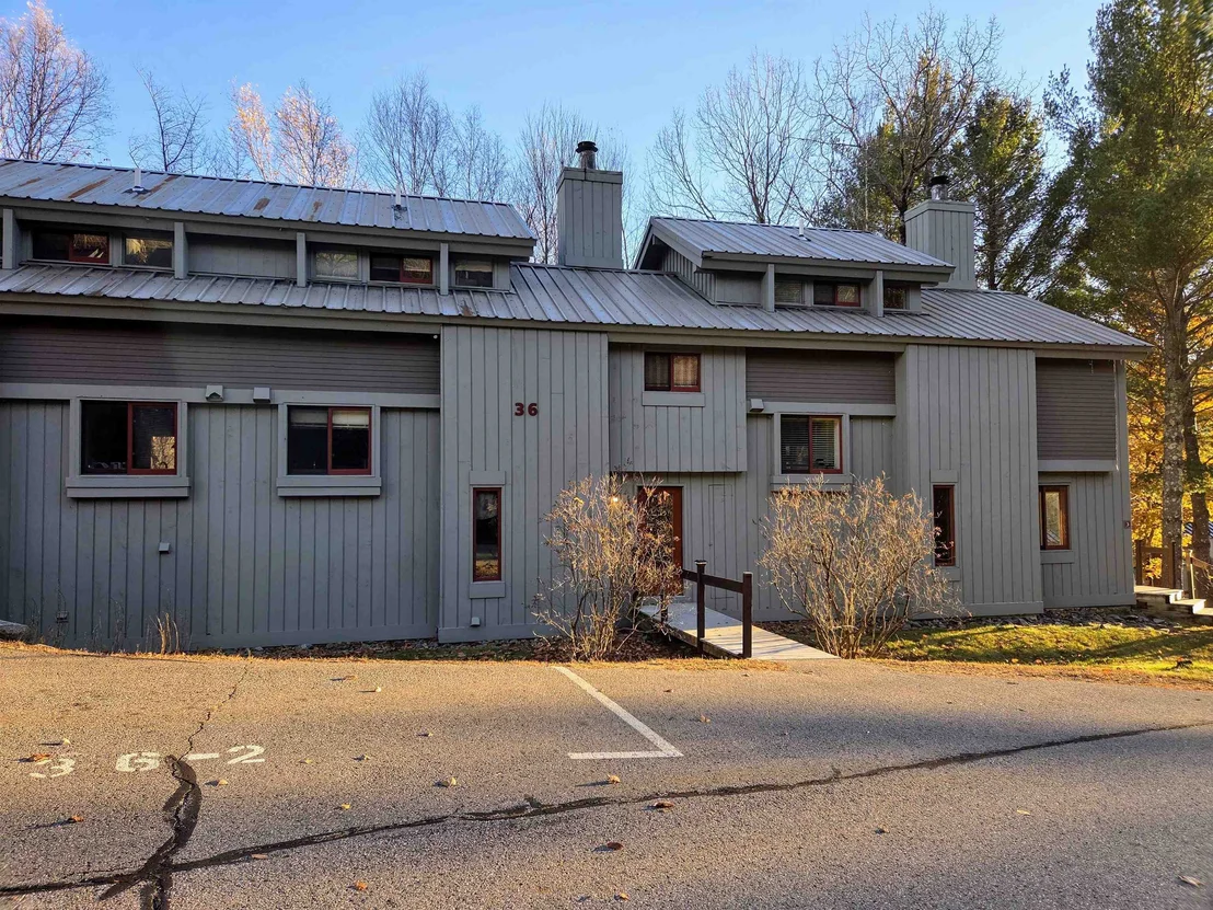 Photo of Unit 2 at 36 Easterly