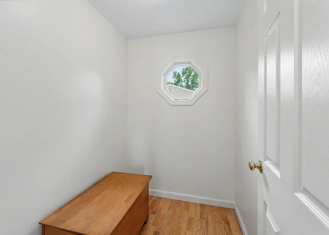 Photo of 14 Upstone