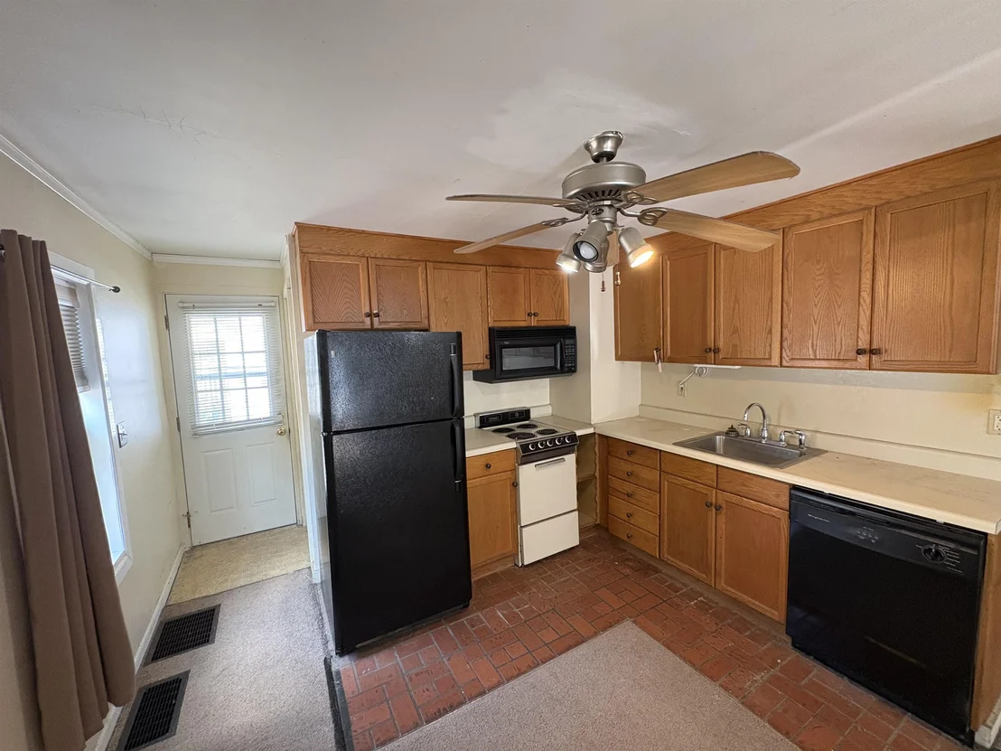 Photo of 35 Perham