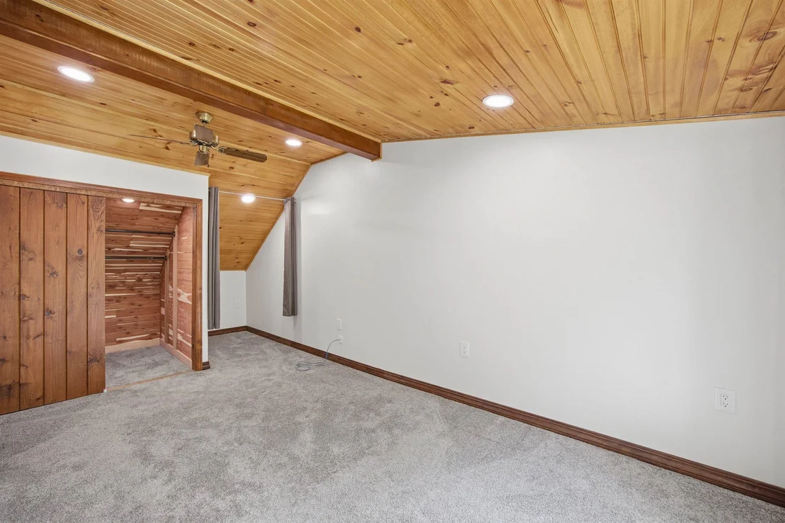 Photo of 397 Mount Prospect