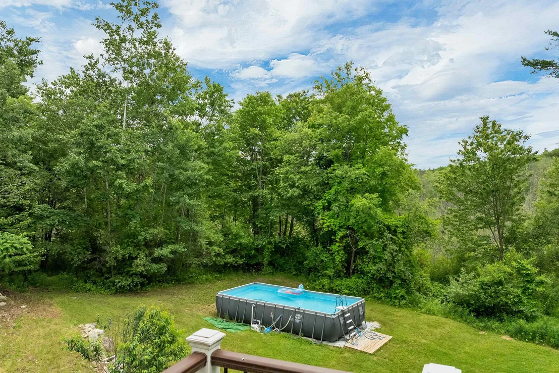 Photo of 39 Beach Pond