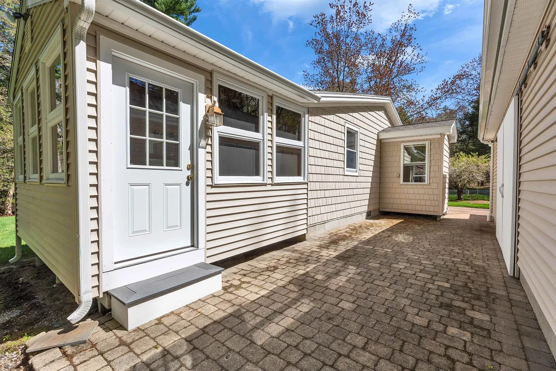 Photo of 78 Meadowcrest