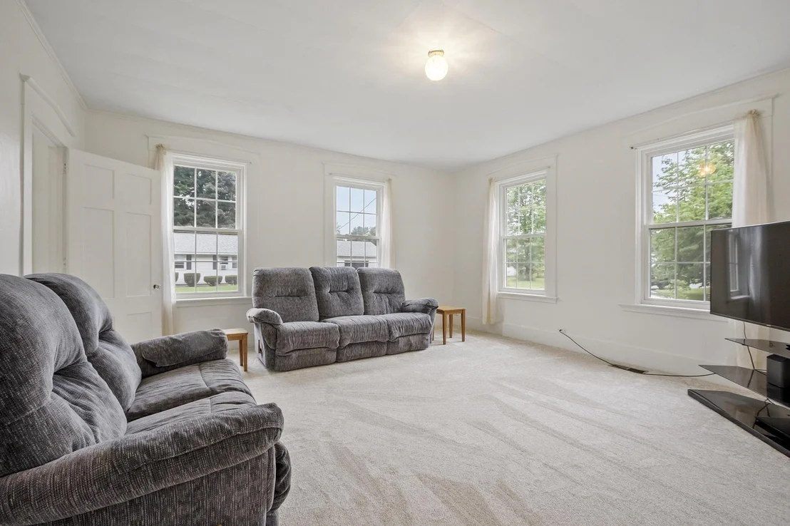 Photo of 47 Maplewood