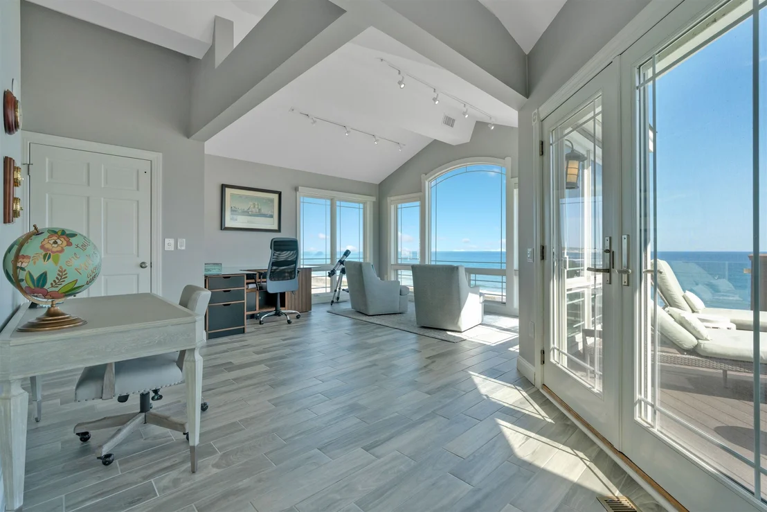 Photo of 741 Ocean