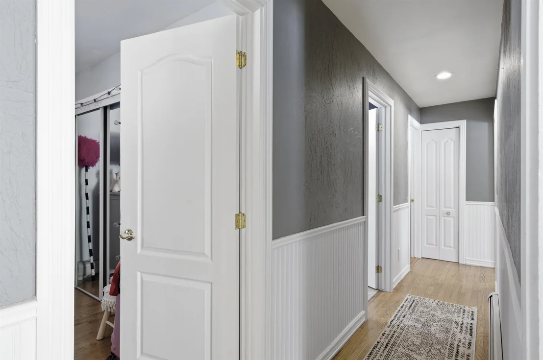 Photo of 438 Canaan Hill