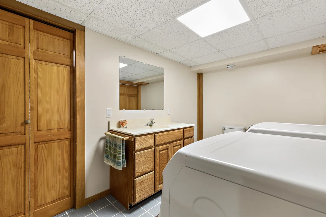 Photo of 417 Shaker