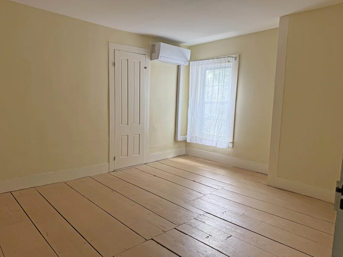 Photo of 313 Dover