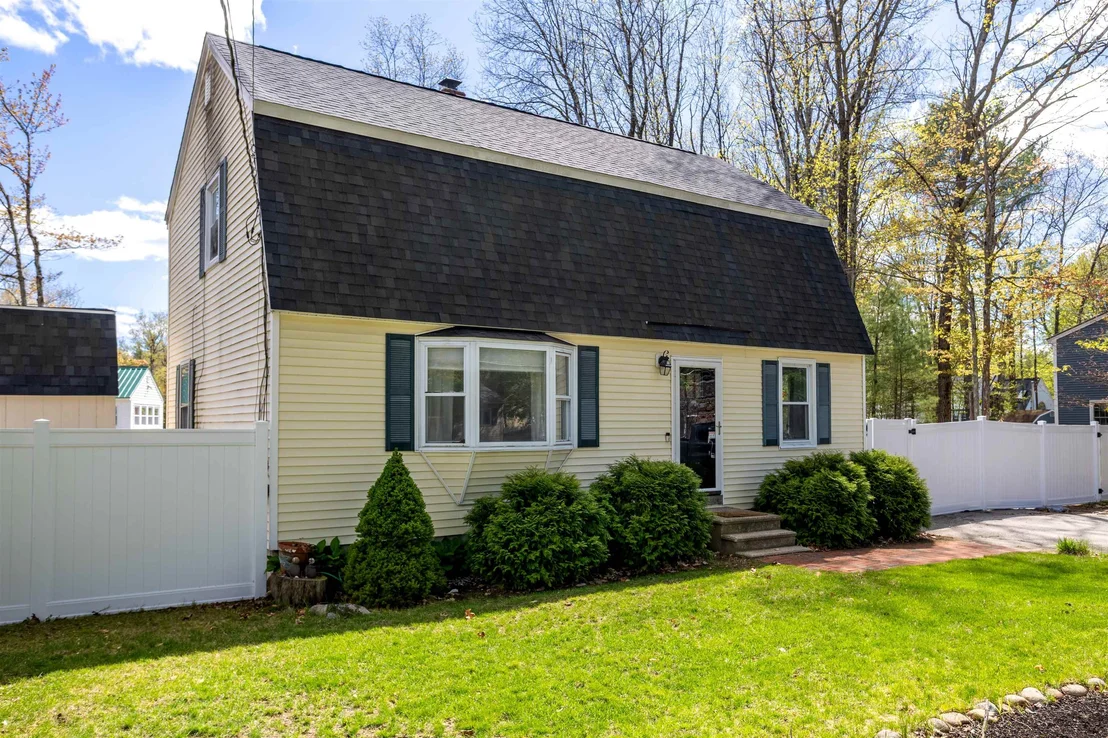 Photo of 86 Manor