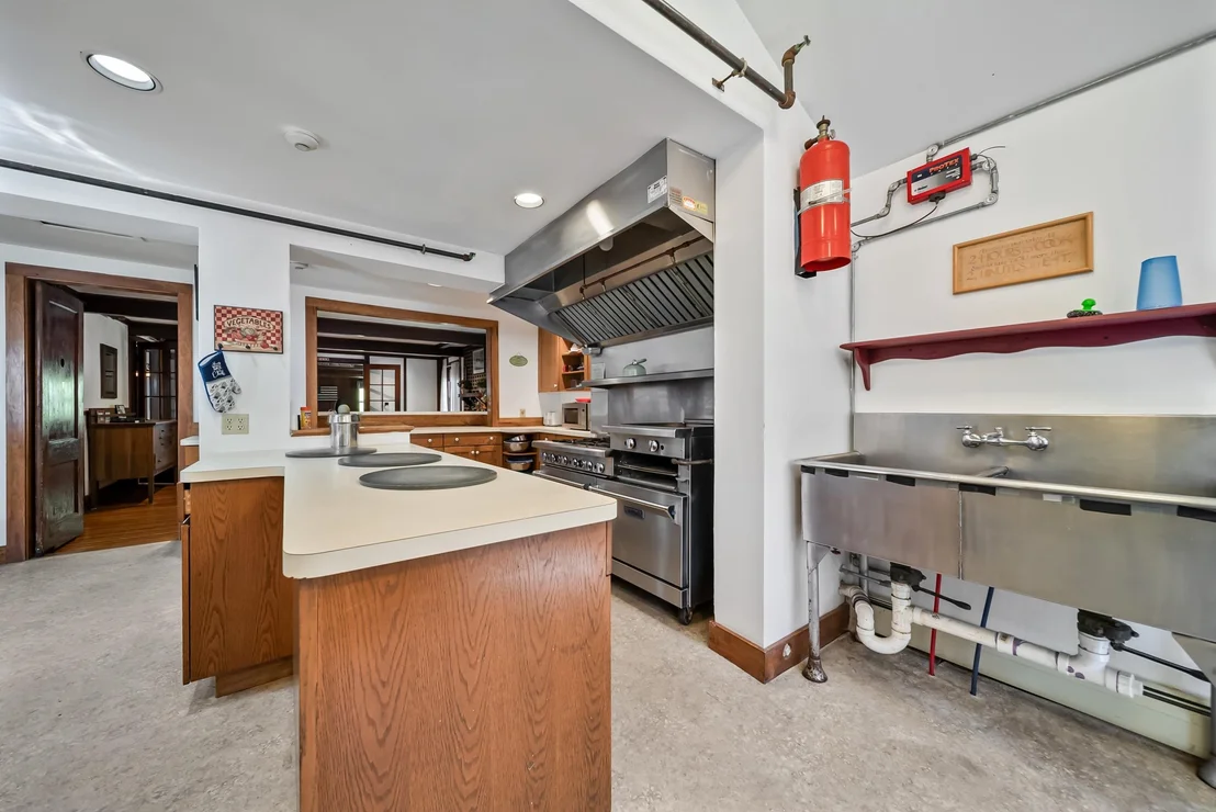Photo of 28 Pine Colony