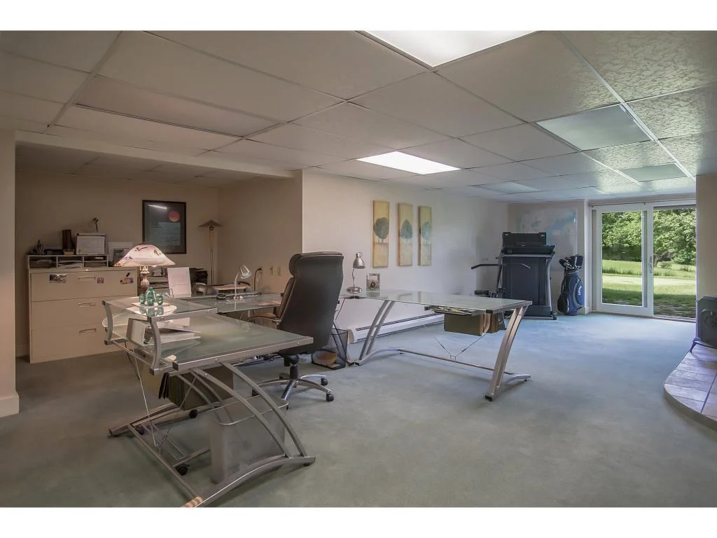 Photo of 323 Breezy Hill