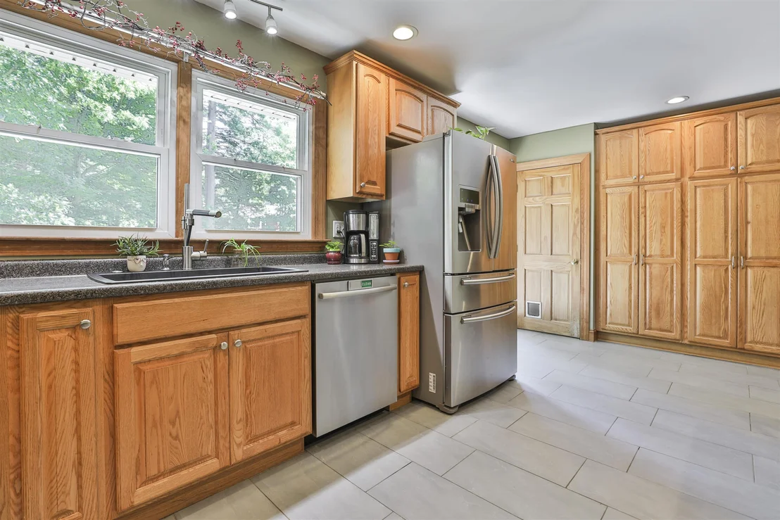 Photo of 61 Knollcrest