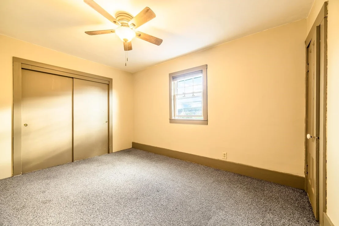 Photo of 266 Madison