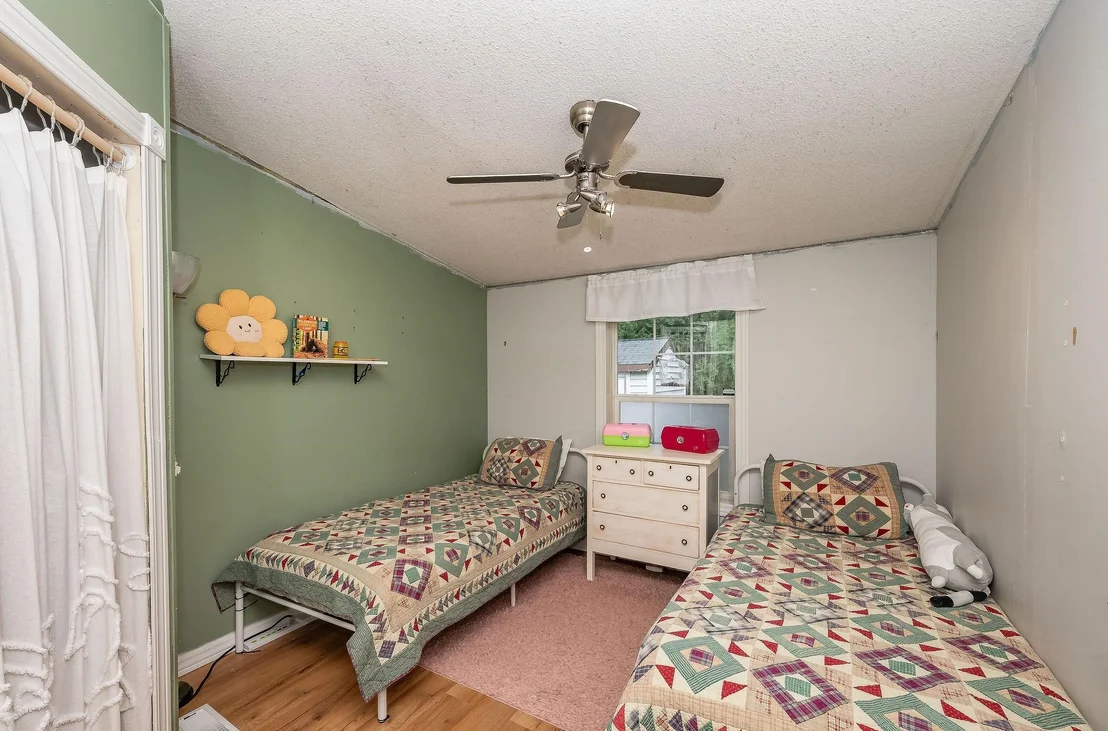 Photo of 446 Emerald