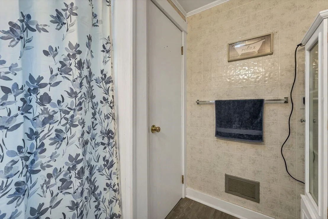Photo of 33 Cushing