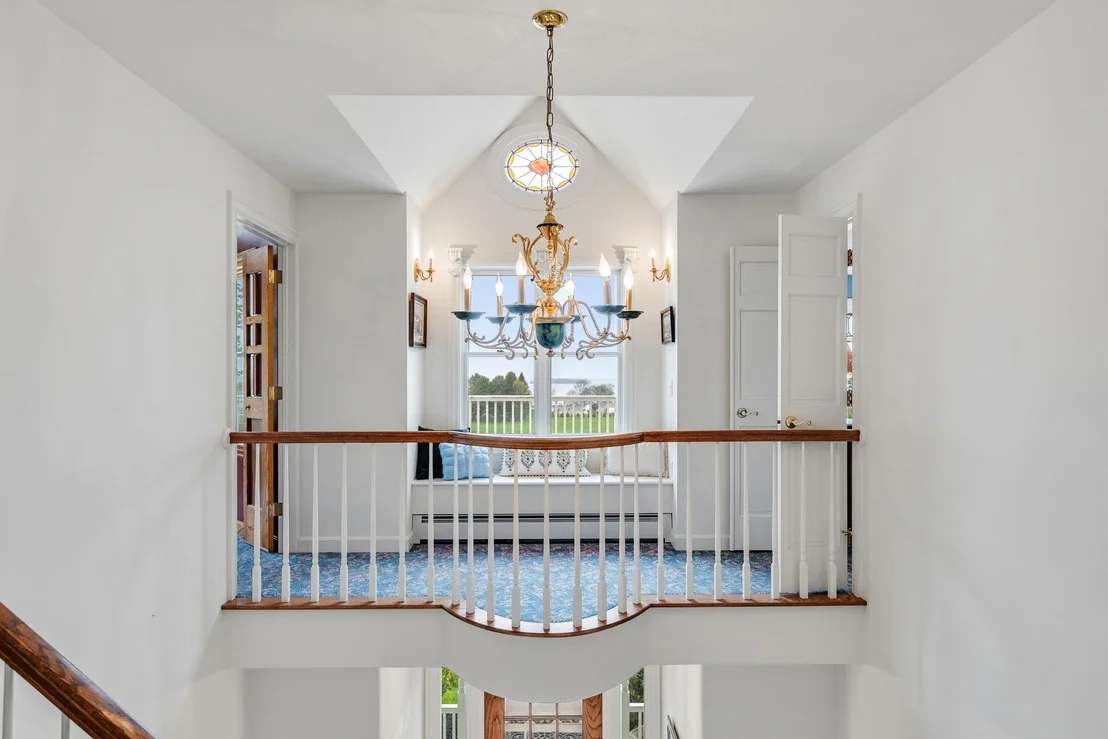 Photo of 302 Ledge Hill