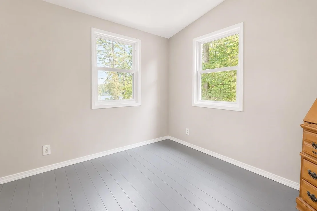 Photo of 53 White Pond