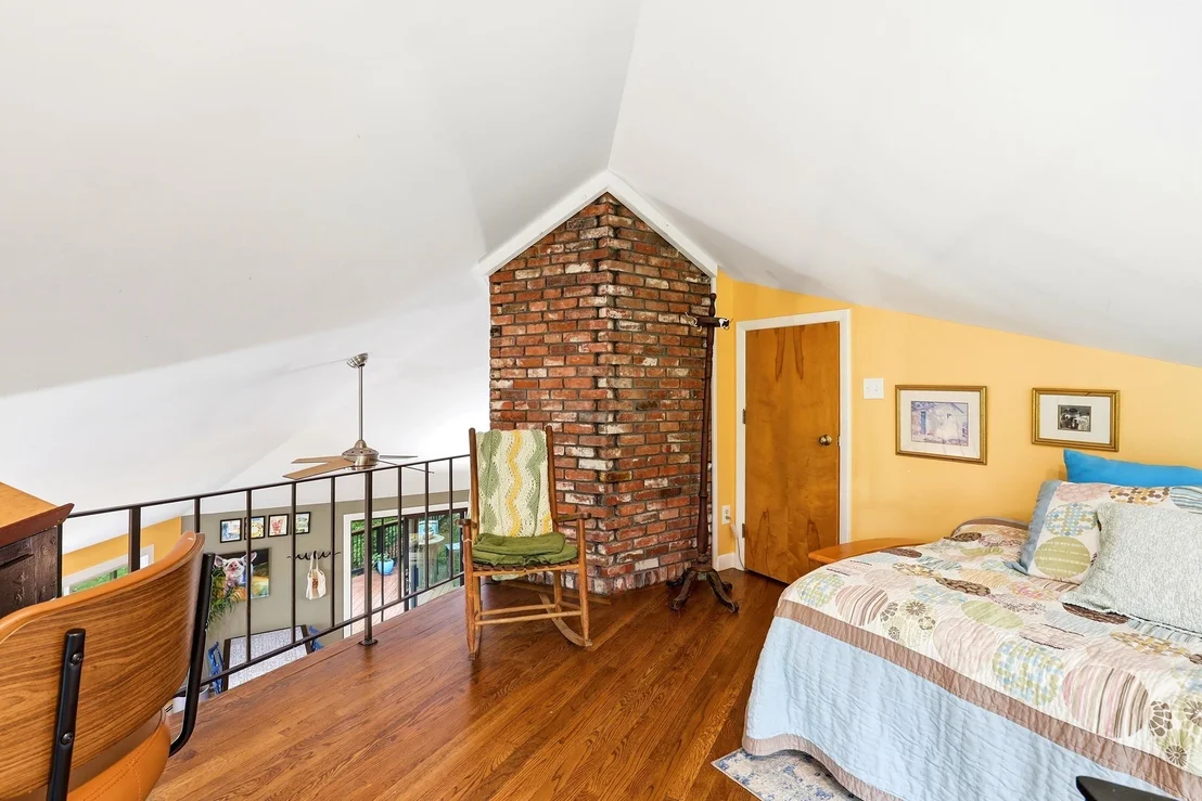 Photo of 8 Orchard