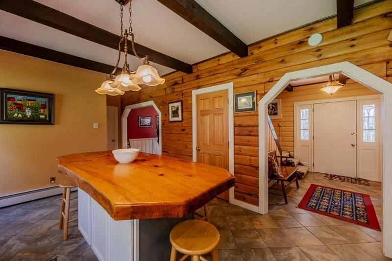 Photo of 1731 Three Maple
